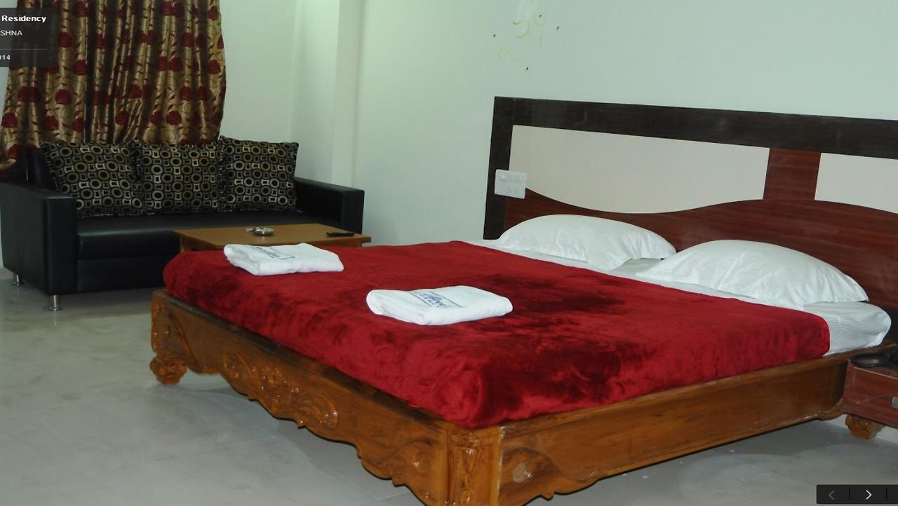 Отель Sai Krishna Residency Колхапур Экстерьер фото